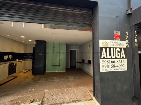 Sala / Salão / Loja em Centro