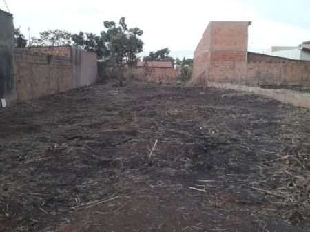 Terreno em Jardim Noroeste