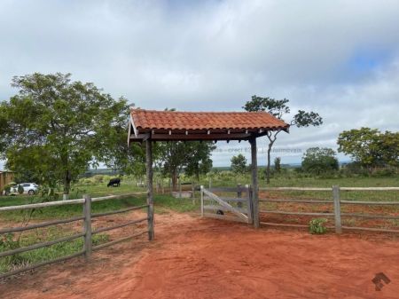 Chácara em Zona Rural