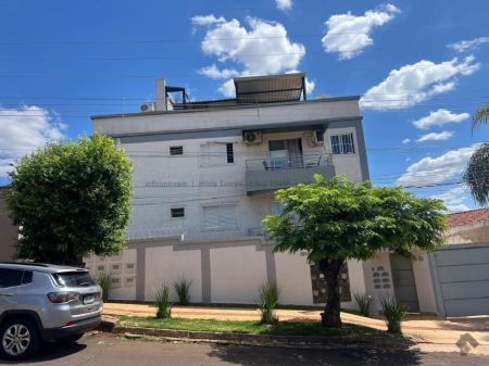 Apartamento em Jardim Bela Vista