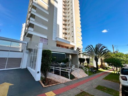 Apartamento em Jardim dos Estados