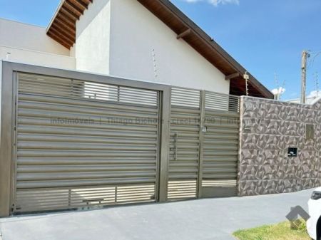 Casa-Térrea em Panorama