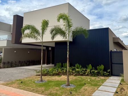 Casa-Térrea-Condomínio em Residencial Alphaville