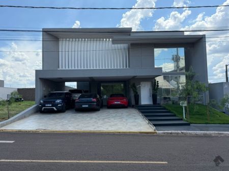 Sobrado-Condomínio em Altos da Afonso Pena