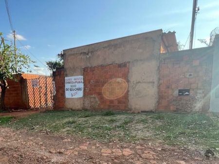 Terreno em Pq. Residencial dos Girassóis