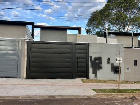 Casa-Térrea em Rita Vieira