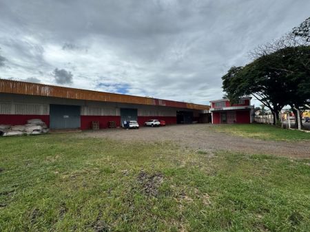 Sala / Salão / Loja em Vila Rica