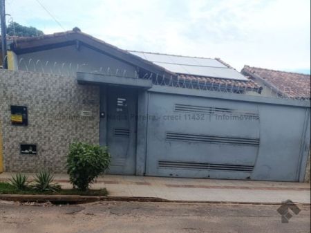 Casa-Térrea em Giocondo Orsi