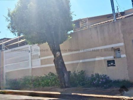 Casa-Térrea em Atlântico Sul
