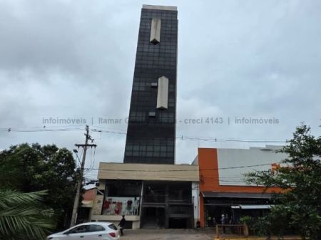 Sala / Salão / Loja em Centro