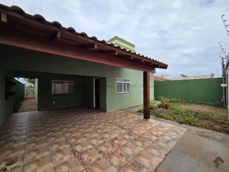 Casa-Térrea em Jardim Monumento