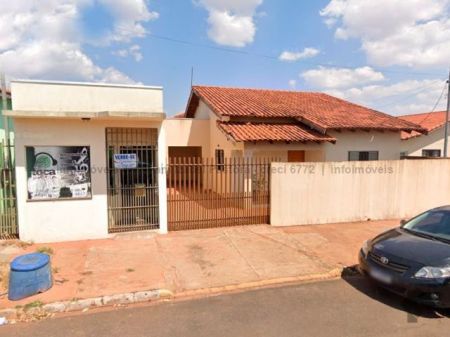 Casa Comercial em Flamboyant