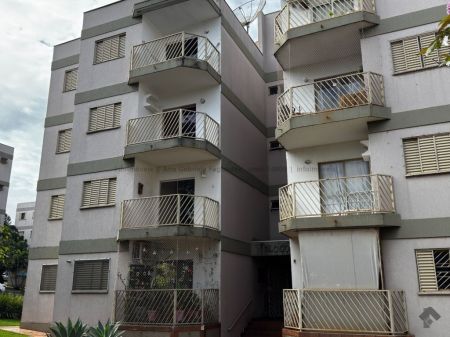 Apartamento em Monte Castelo