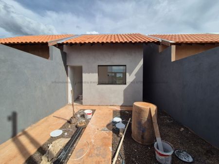 Casa-Térrea em Bela Laguna