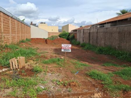 Terreno em Residencial Oliveira I