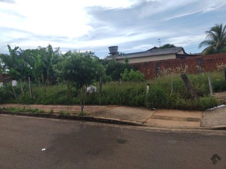 Terreno em Jardim das Virtudes