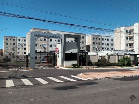 Apartamento em Conjunto União
