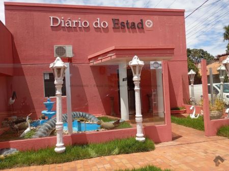 Casa Comercial em Centro