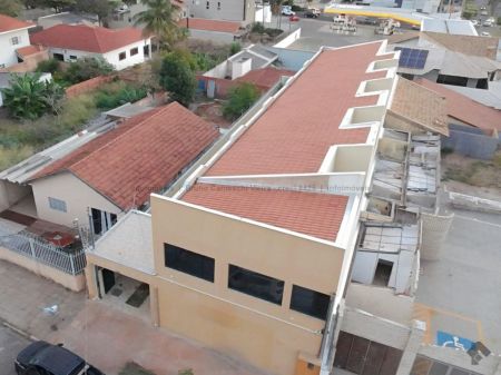 Sobrado-Condomínio em São Francisco