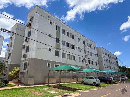 Apartamento em Pioneiros