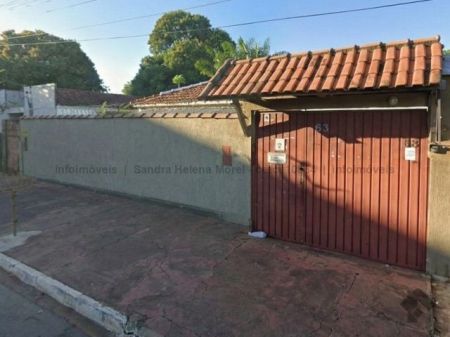 Casa-Térrea em Nossa Sra. Aparecida