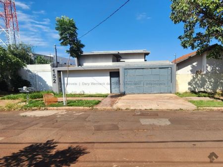 Casa-Térrea em Vila Carlota