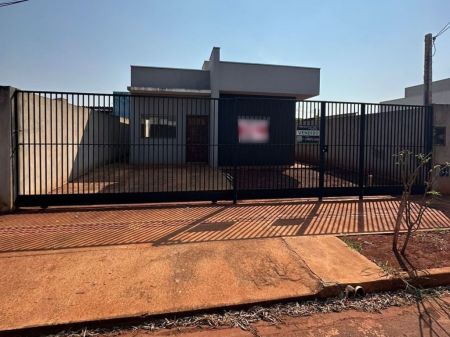 Casa-Térrea em Vival Castelo