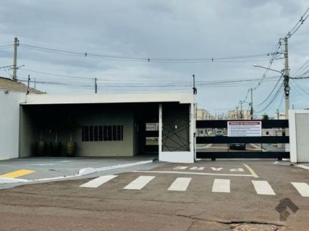 Casa-Térrea-Condomínio em Coronel Antonino