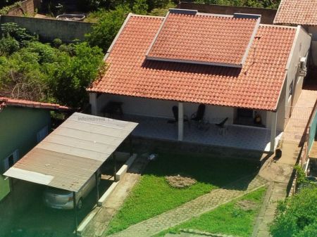 Casa-Térrea em Jardim Dona Eunice