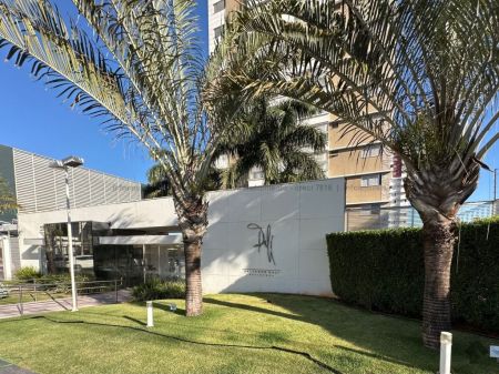 Apartamento em Jardim dos Estados
