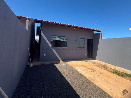 Casa-Térrea em Residencial Figueiras do Parque