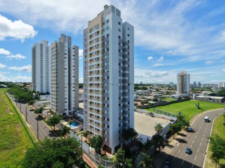 Apartamento em Carandá Bosque I