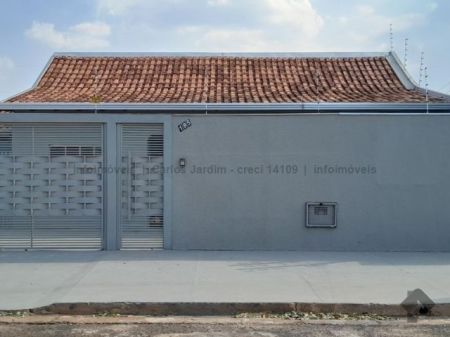 Casa-Térrea em Cohafama