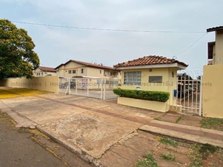 Apartamento em Coophamat