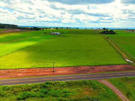 Chácara em Zona Rural