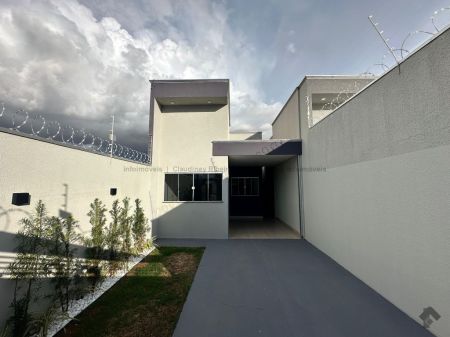 Casa-Térrea em Jardim São Conrado