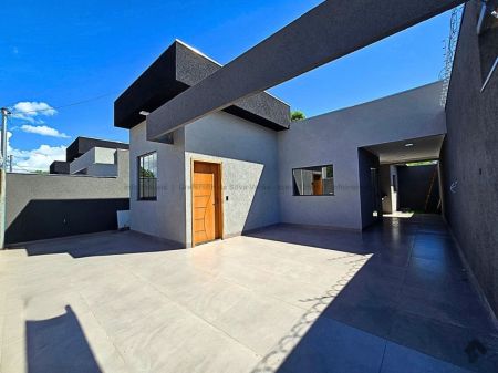 Casa-Térrea em Rita Vieira