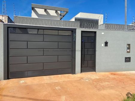 Casa-Térrea em Rita Vieira