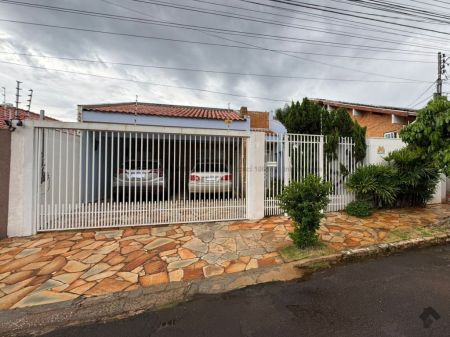 Casa-Térrea em Giocondo Orsi