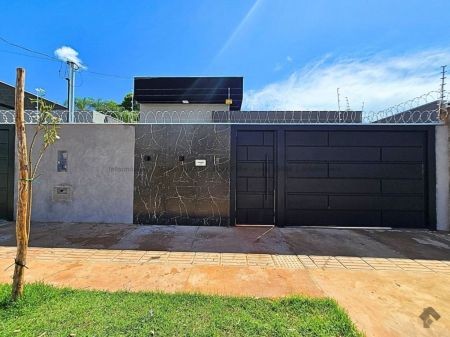 Casa-Térrea em Rita Vieira