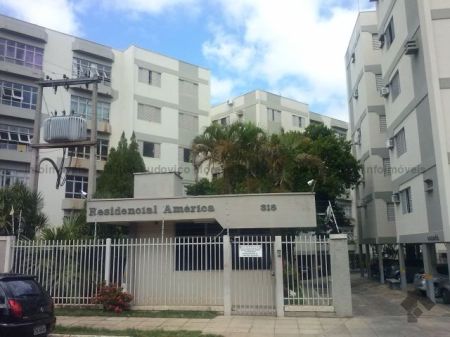 Apartamento em Vila Carvalho