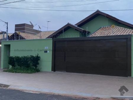 Casa-Térrea em Carandá