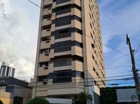 Apartamento em Centro