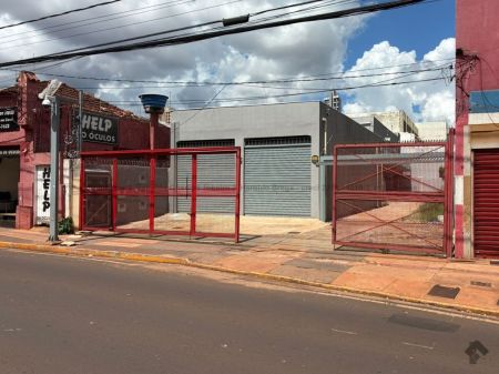Sala / Salão / Loja em Centro