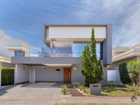 Casa-Térrea-Condomínio em Pq. Residencial Damha III