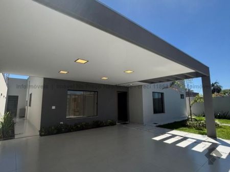 Casa-Térrea em Seminário