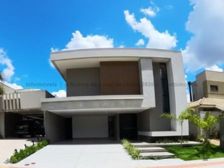 Sobrado-Condomínio em Pq. Residencial Damha III