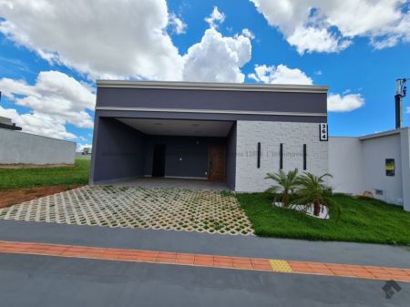 Casa-Térrea-Condomínio em Loteamento Reserva Santa Inês