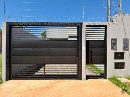 Casa-Térrea em Nova Lima