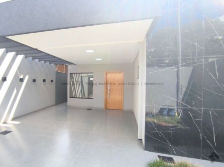 Casa-Térrea em Rita Vieira